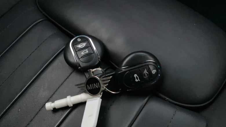 MINI Hatchback 1.5 Cooper Exclusive II 3dr Petrol Hatchback